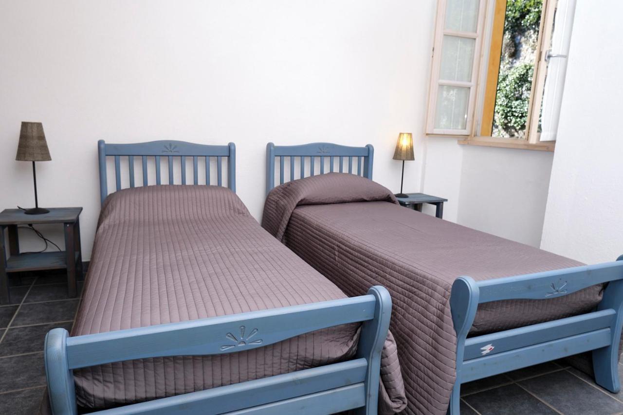 Cozy Suites On The Lake - The House Of Travelers Brienno Bagian luar foto