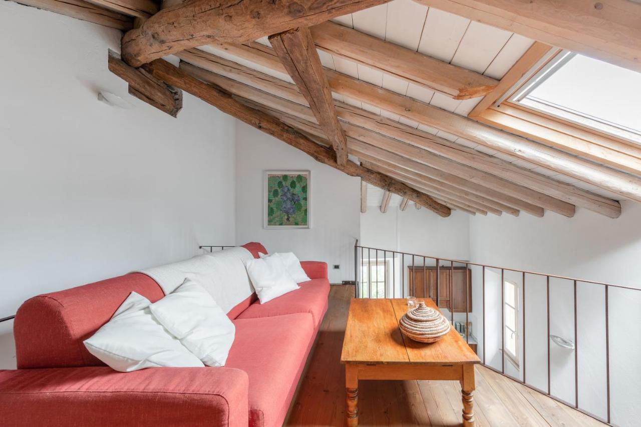 Cozy Suites On The Lake - The House Of Travelers Brienno Bagian luar foto